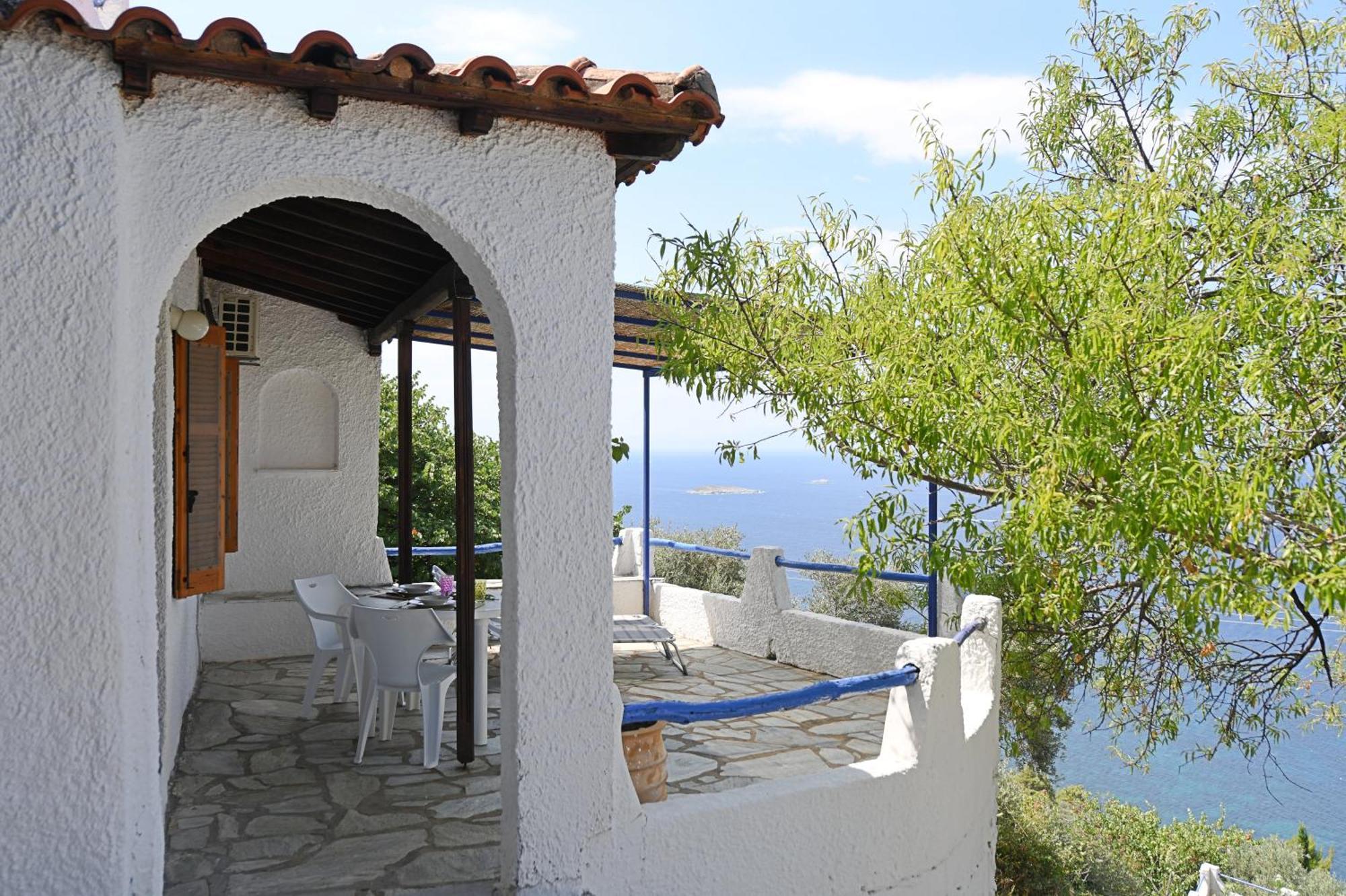 Secret Sporades Panoramic Residence Klima  Ruang foto