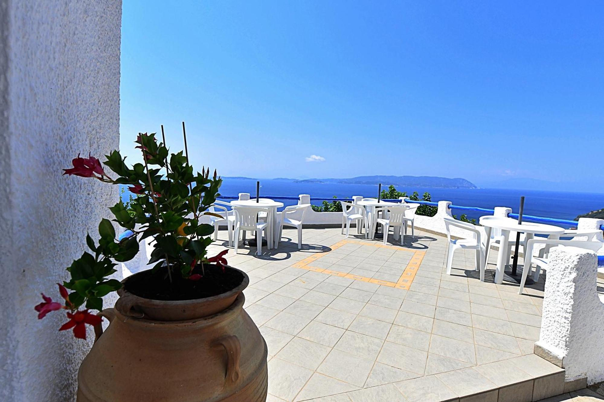 Secret Sporades Panoramic Residence Klima  Ruang foto