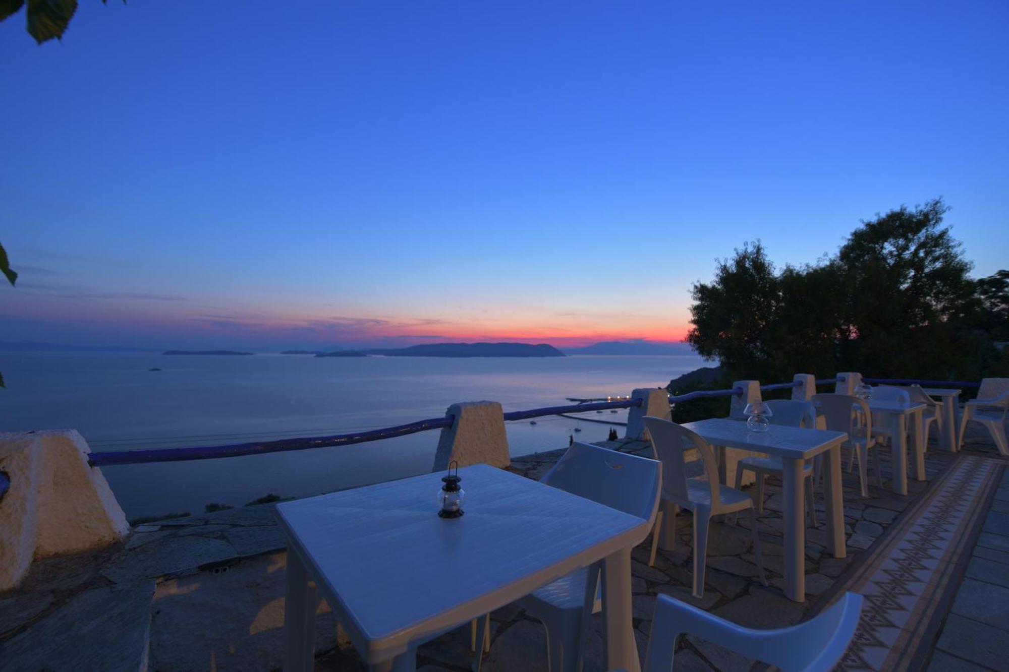 Secret Sporades Panoramic Residence Klima  Ruang foto