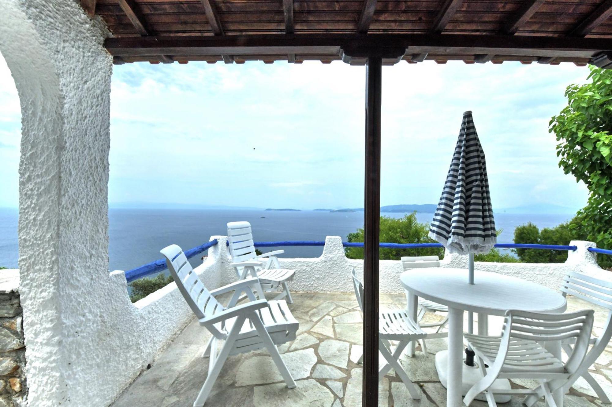 Secret Sporades Panoramic Residence Klima  Ruang foto