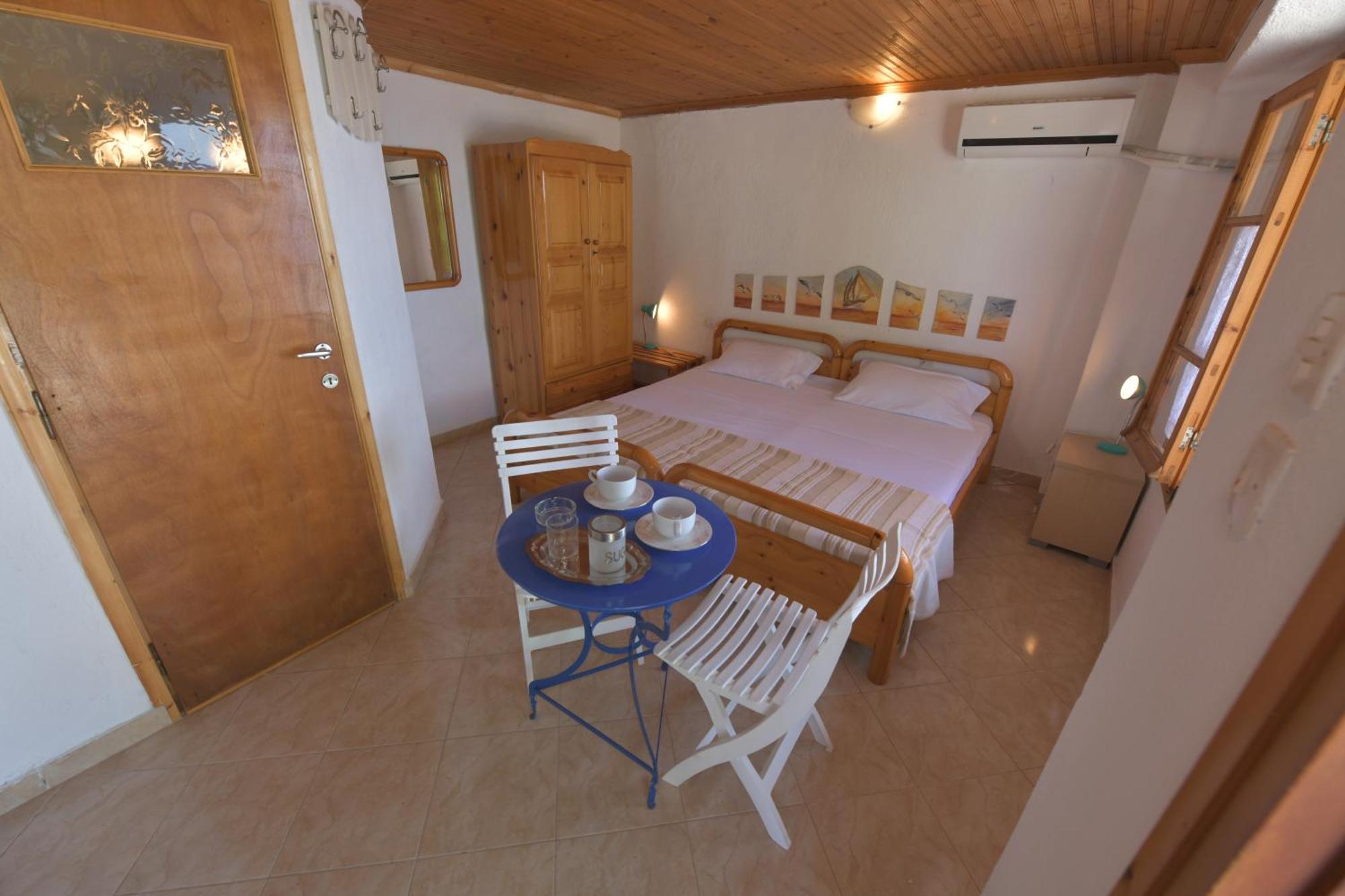 Secret Sporades Panoramic Residence Klima  Ruang foto